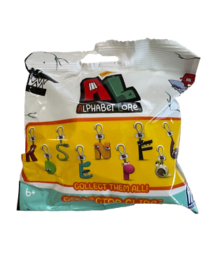 From the vault Lore 未開封品 1 Pack Alphabet Lore Series 1 Blind Bag Play Pack Clips Keychain