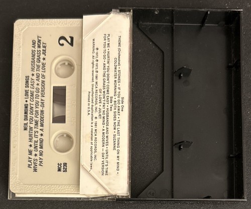 Neil Diamond Love Songs MCAC5239 Cassette Tape (MCA Records 1981 Used) - Picture 3 of 9