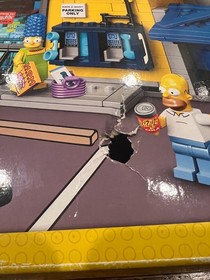 LEGO The Simpsons: Kwik-E-Mart (71016) Brand New In Factory Sealed Imperfect Box