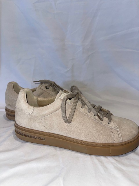 Birkenstock Bend Low Suede Sneakers Sandcastle Color Size 40 Womens 9