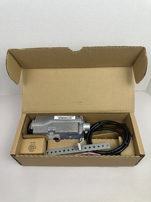 SIEMENS GMA161.1U 24v Spring Return OpenAir Actuator - Brand New!
