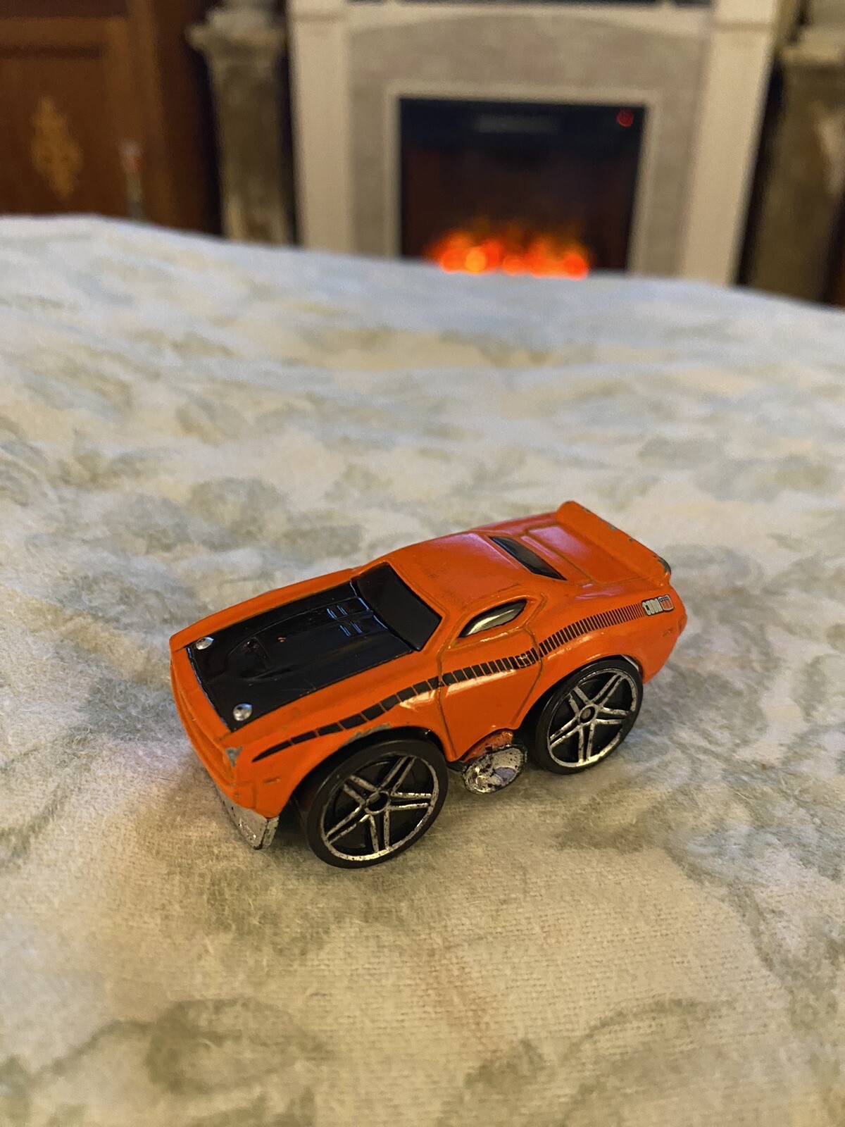 Picture 4 of 12