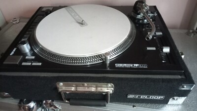 Reloop RP-8000 Plattenspieler DJ-Turntable  mit  Reloope Case 