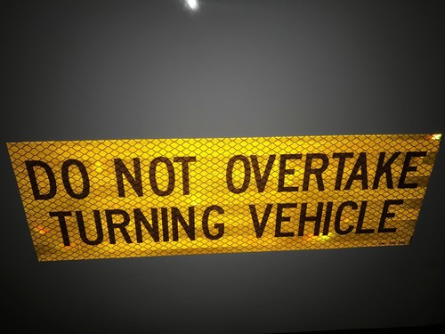 Do Not Overtake Turning Vehicle Sticker for Caravan RV Truck motor Class 1 - Foto 7 di 7