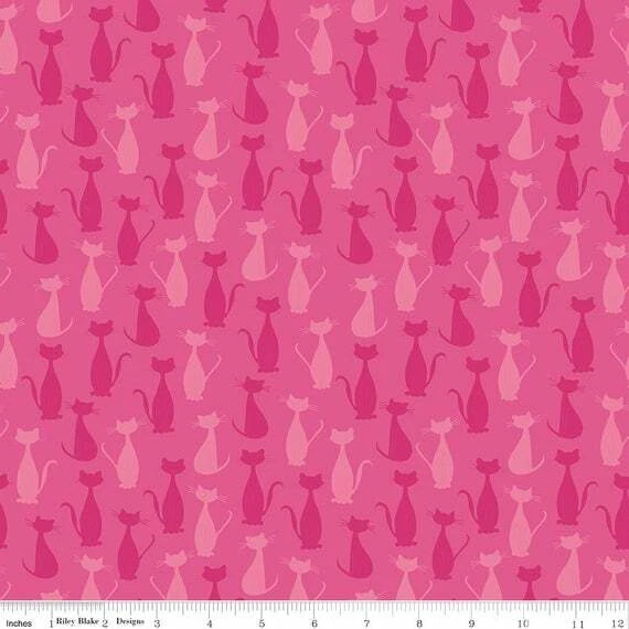 RILEY BLAKE Fat Quarter Chloe And Friends Cats on Hot Pink 100% Cotton Quilting Fabric