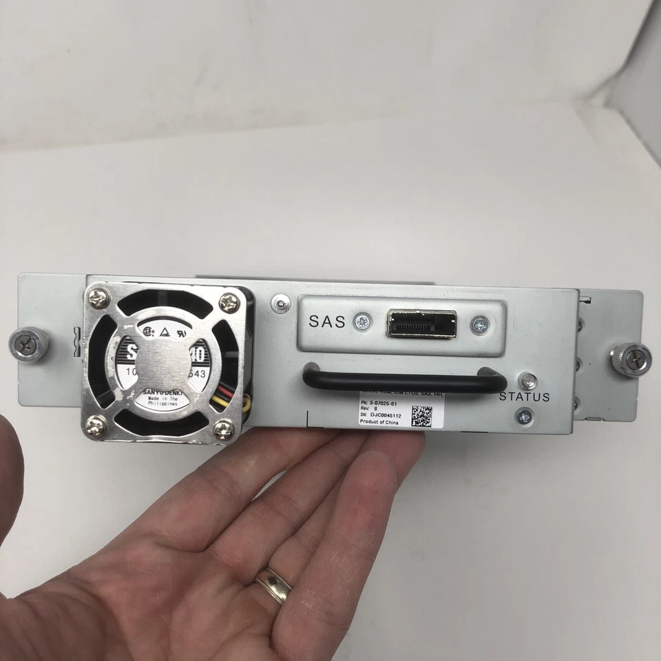 IBM LTO Ultrium 5-H SAS LTO-5 Tape Drive 2727072 - Image 3 of 4