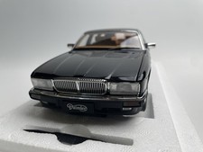 Almost Real 1:18 Jaguar Daimler XJ40 Alloy Car Model box slightly damaged