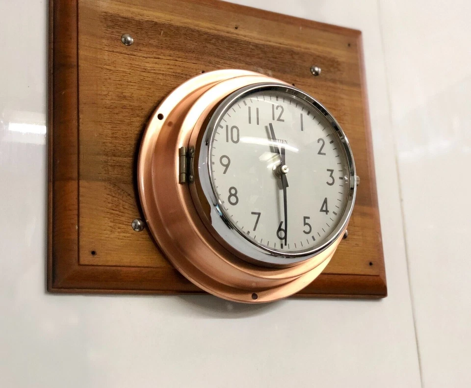 Reloj Ciudadano Eléctrico de Pared Original Submarino Revestimiento de Cobre - Hecho en Japón Foto 3 de 4