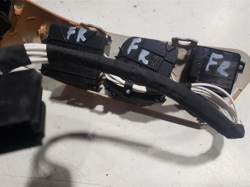 Maserati Quattroporte 2007 Front Right Seat control switch P/N 40809005