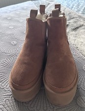 UGG Classic Platform Boots Chestnut Size 5