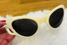 Vintag 1960s/70s Hard Plastic Sunglasses