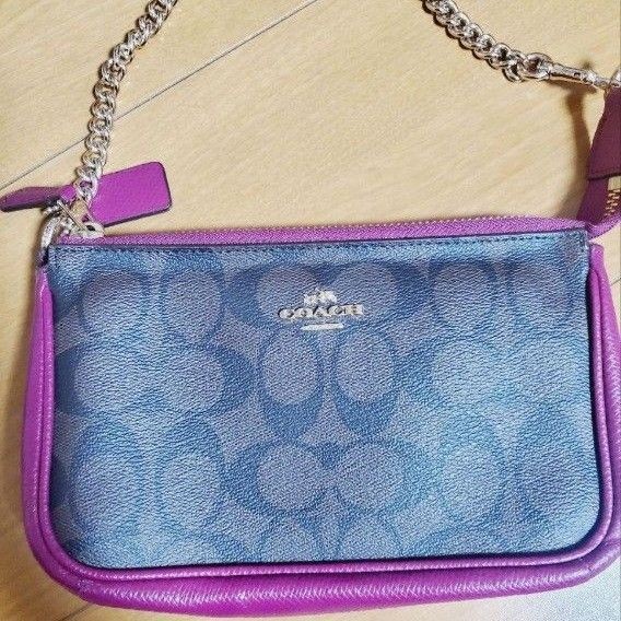 New and  Coach Signature Chain Hand Pouch F64234 COACH Mini Bag 11a thumbnail 2