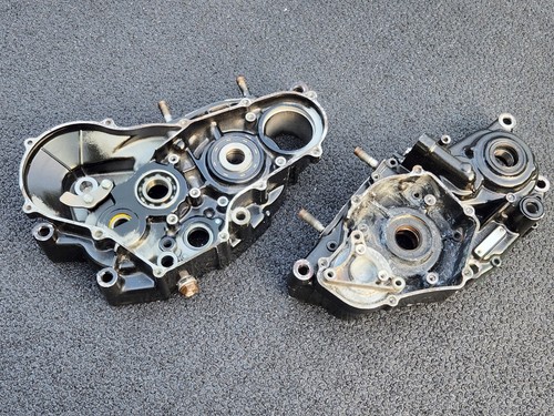 1985 1986 Honda ATC250R ATC 250R OEM Left Right Engine Crankcase Crank Case Set