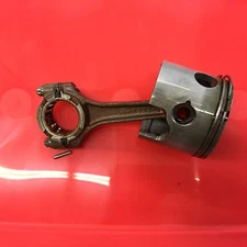 Mercury Outboard 115 piston and connecting rod 1993 model FRESHWATER!