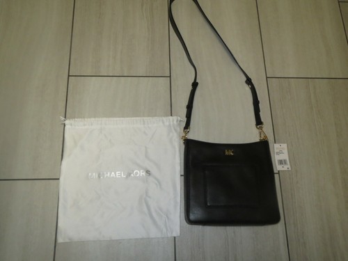 michael kors gloria pocket swing pack leather