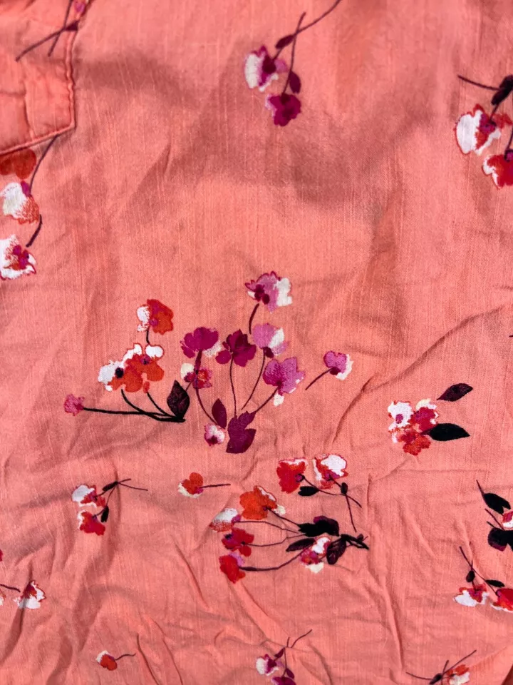 St Johns Bay Womens XL Tops Pink Floral Shirt Cotton Rayon Blouse Cap Sleeve - Image 2 of 4