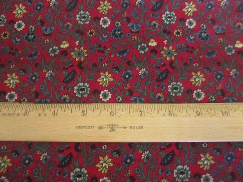 Vintage Marcus Brothers Textiles Florals on Burgundy Cotton Fabric BTY x 44 - Picture 5 of 5
