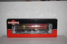 INTERMOUNTAIN 45121-21 HO SCALE SASKATCHEWAN TROUGH HATCH 4 BAY COVERED HOPPER