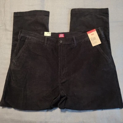 Levi's - XX Chino - Mens 40x30 - Relaxed Straight Stretch Corduroy Pants - Black - Image 1 of 4