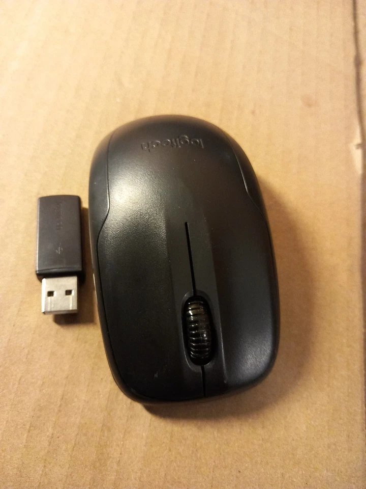 Logitech M150 3-Button 2.4GHz USB Wireless Optical Scroll Mouse - Black+ DONGLE - Image 4 of 4