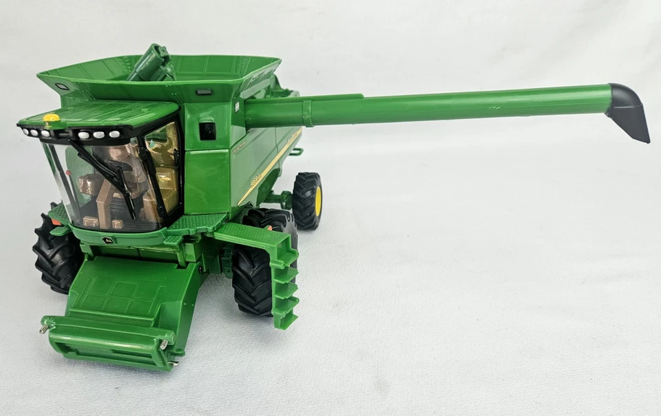 Ertl John Deere 9860 STS Combine 1/32 15798 - Image 4 of 4
