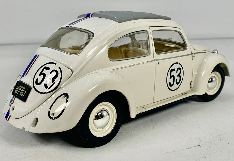 Johnny Lightning #53 2003 Herbie The Love Bug 1/18 diecast Disney VW Beatle 8"" Foto 3 de 4