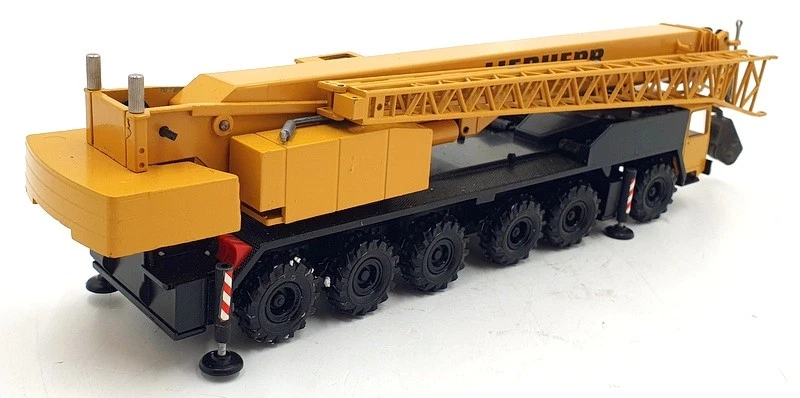 Conrad 1/50 Scale Diecast 2082 - Liebherr Mobile Crane LTM 1160 - Yellow - Image 3 of 4