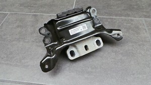 AUDI A3 8V VW Golf 7 Skoda Octavia SEAT Getriebelager Getriebehalter 5Q0199555AB
