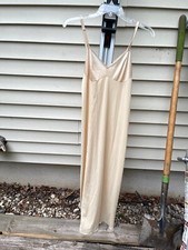 Vanity Fair Woman's Long Sleeveless Nylon Nightgown size 32LL