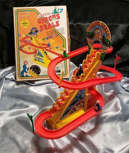 carros a bateria en jugueton