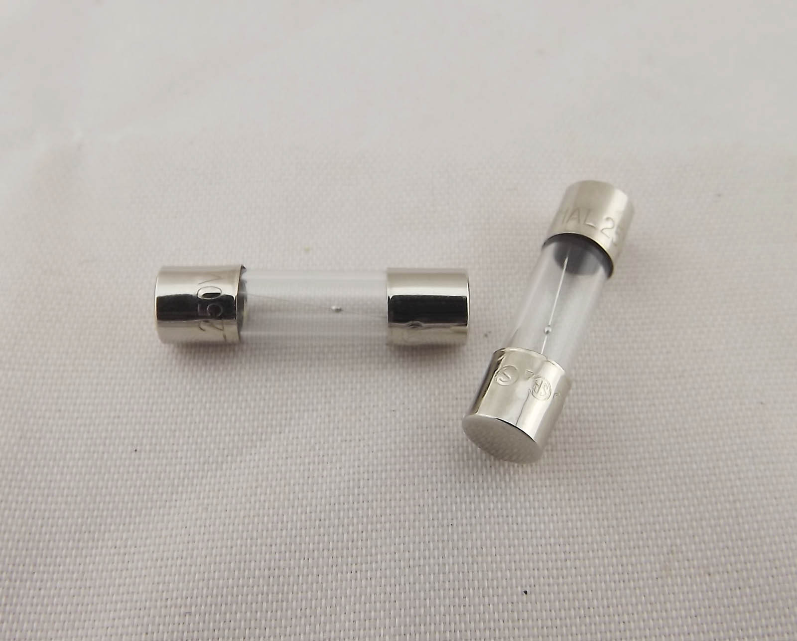 Fusibili In Vetro Soffiato Lento 4A Witonics Da 5 Italia - Foto 2