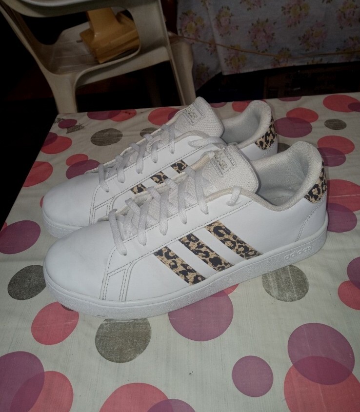 SAOLA Adidas Grand Court fz3510 unisex bambini in pelle sintetica bianca taglia 6.5