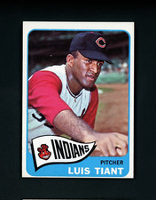 Luis Tiant 1965 Topps RC - Cleveland Indians #145 NM