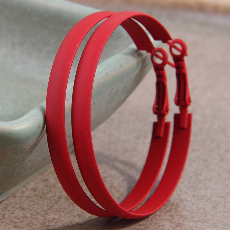 Women's Fashion Boho Fluorescent Glossy PU Leather Single-layer Hoop Earrings