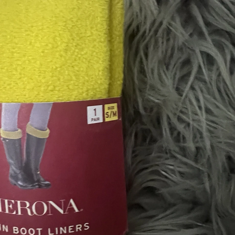 Calcetines forros de botas de lluvia de lana de microfibra Merona para mujer talla S/M amarillos Foto 2 de 4