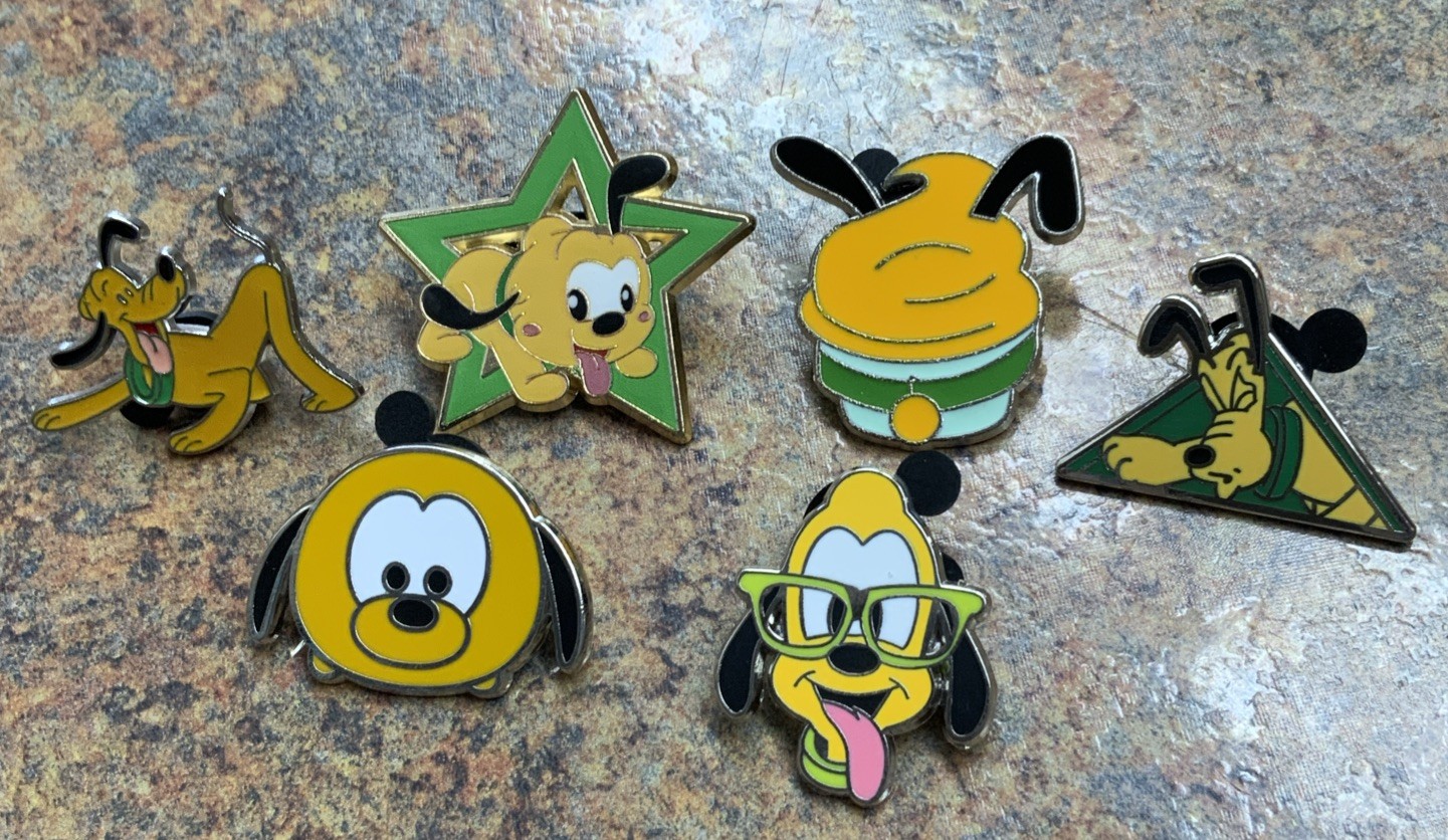 Disney Pluto Pins