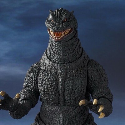 SH MonsterArts Godzilla 2004 Heat Ray Version Vs Gotengo