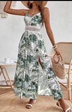 Elegantes Sommermaxikleid mit Tropenmuster Da...
