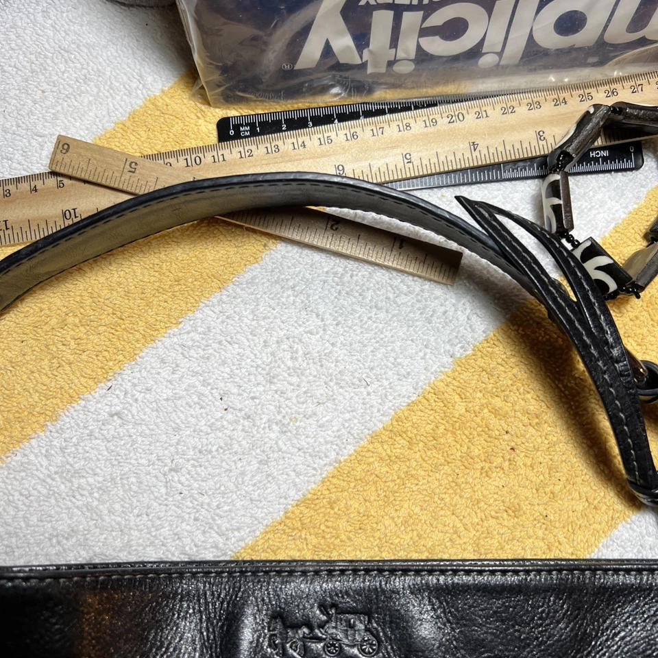 Bolso de Hombro Coach Signature Hobo Cartera Cuero Negro Borde Hebilla Plateada Foto 4 de 4