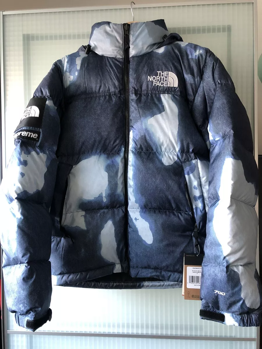 BRAND NEW SUPREME X THE NORTH FACE NUPTSE JACKET - BLEACHED DENIM BLUE - SMALL