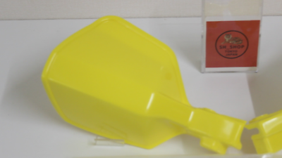 YELLOW KNUCKLE COVER RH LH set Fit SUZUKI DR200SE DR650SE DR-Z400S