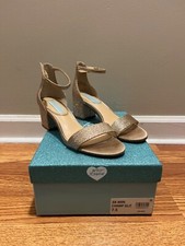 Betsey Johnson Champagne Glitter Miri Sandals 7.5