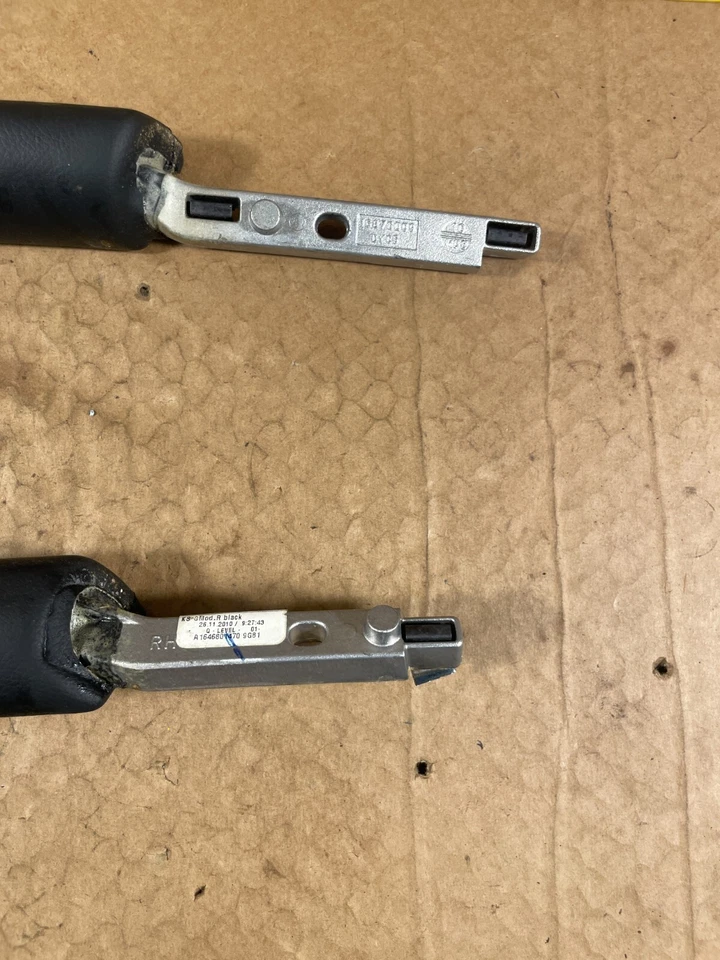 Mercedes-Benz ML350 2008-2011 consola central lado izquierdo y derecho mango de agarre fabricante de equipos originales. Foto 2 de 4