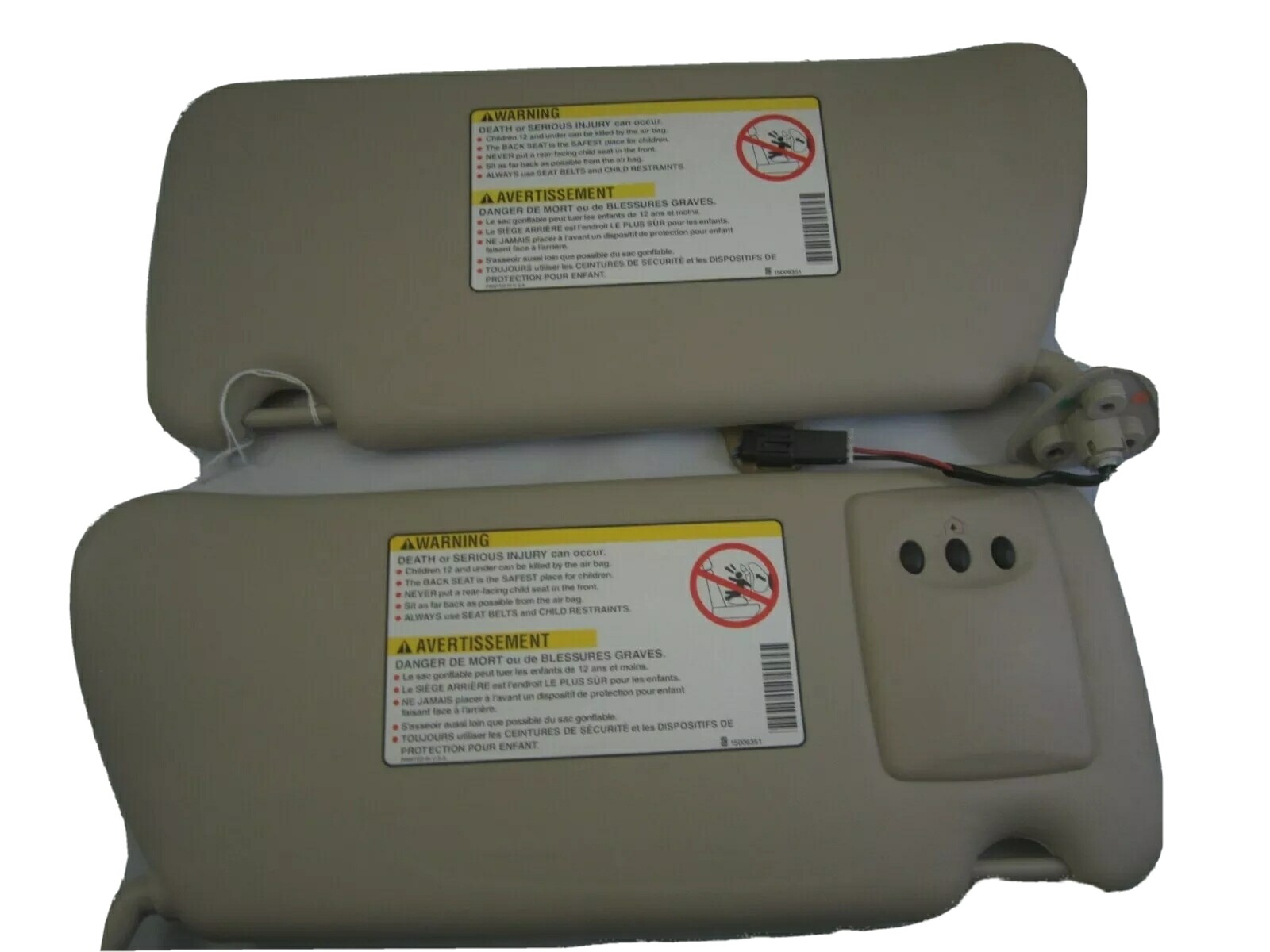 2004 2005 2006 2007 2008 2009 CADILLAC SRX Set SUN VISOR TAN Garage