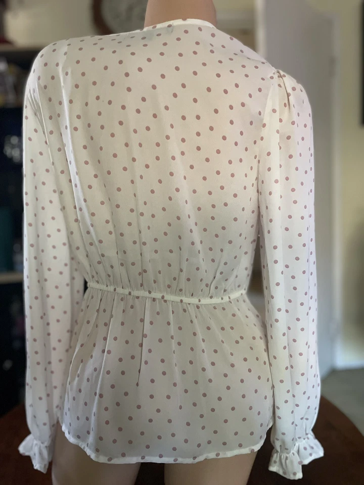 Almost Famous Blouse Top Womens Large White Pink V Neck - Image 4 of 4