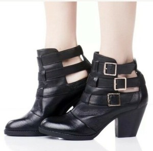 steve madden black leather ankle boots
