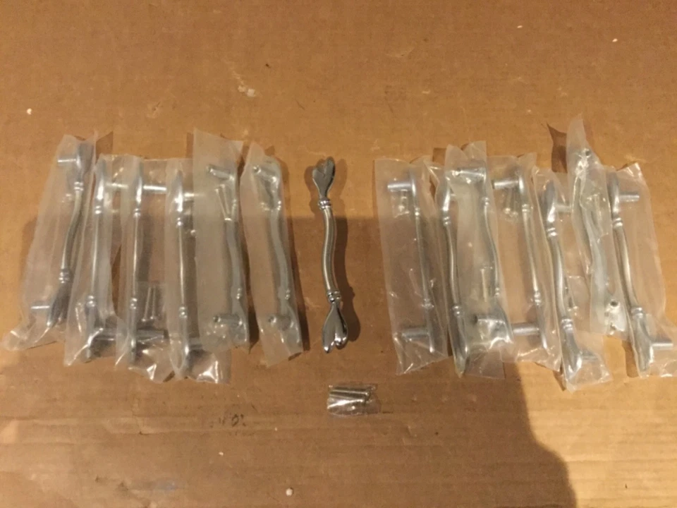 Job Lot 14 x Chrome Door Handle Kitchen Unit Drawer DIY Home 1 - Image 2 of 4