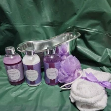 Purely Panache LAVENDER Bath & Body Set Shower Gel Lotion Bubble Bath w Tub