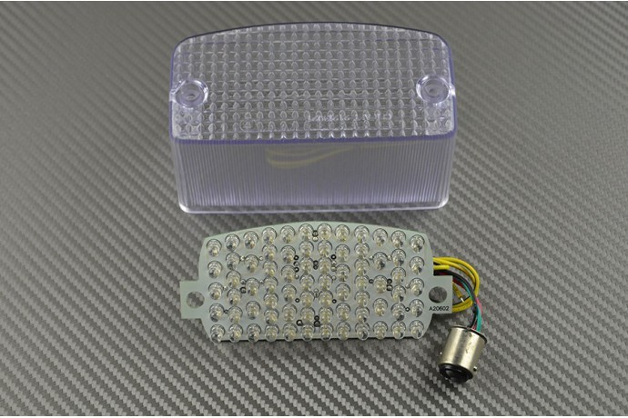 Feu LED Arrière Honda Magna 750 (1994-2007) avec Clignotant Intégré - Éclairage Blanc Clair