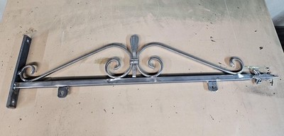 Schildhalterung: Wandmontage Reklame Spike Rohstahl Kneipenschild SB4